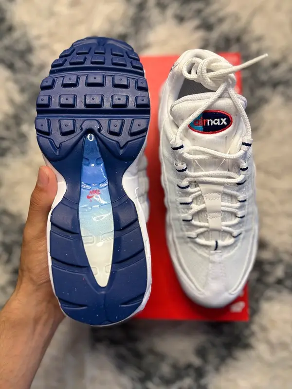Nike Air Max 95 White/Challenge Red – Velikost W38.5