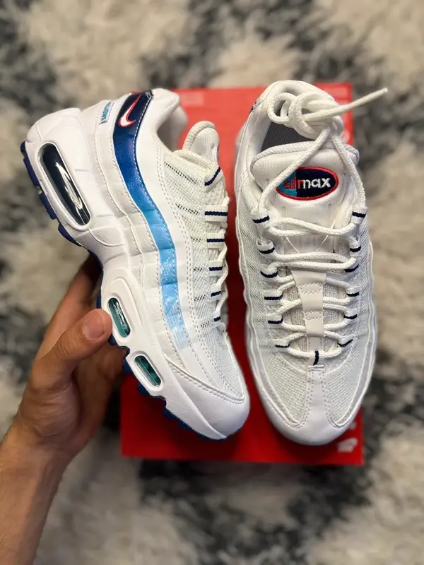 Nike Air Max 95 White/Challenge Red – Velikost W38.5